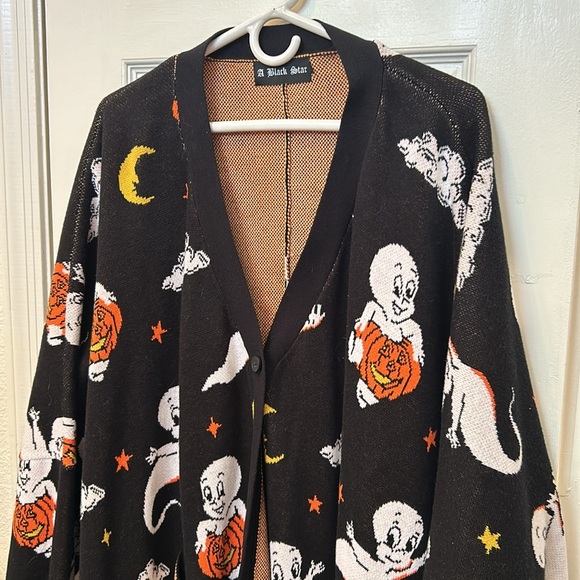 Black Star Casper Ghost Halloween Sweater - 2X/4X - Picture 3 of 5